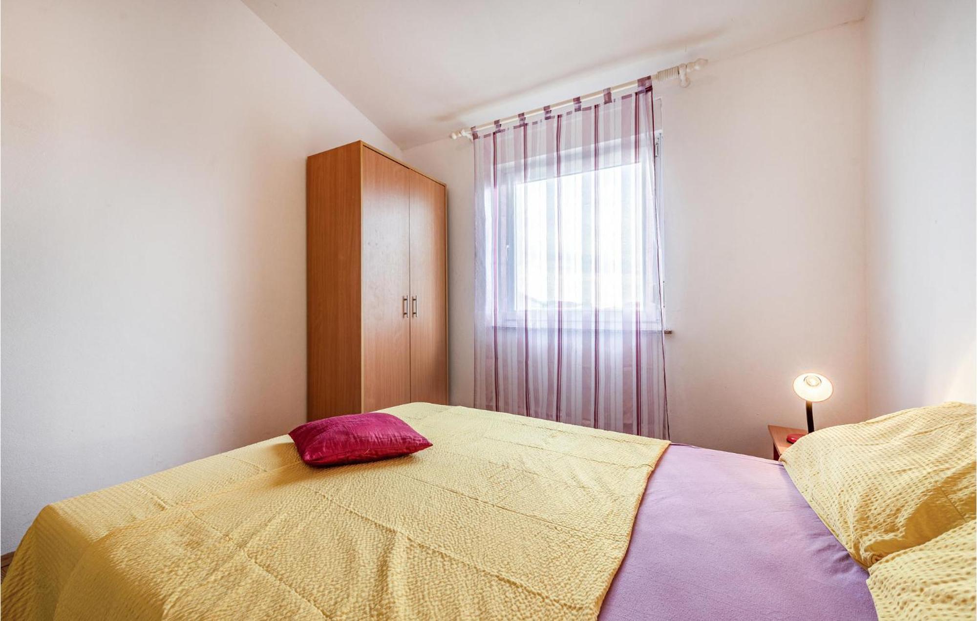 Beautiful Apartment In Vir With Wifi Extérieur photo