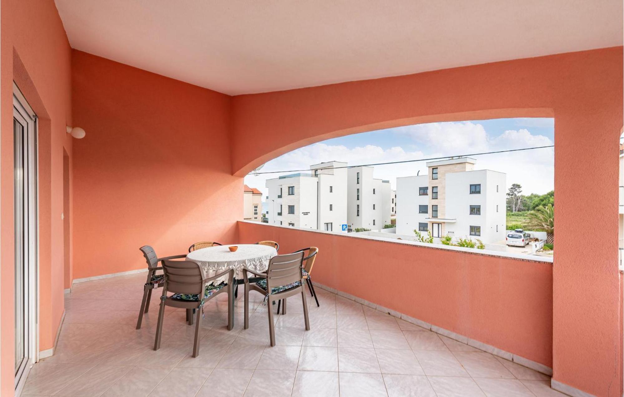 Beautiful Apartment In Vir With Wifi Extérieur photo