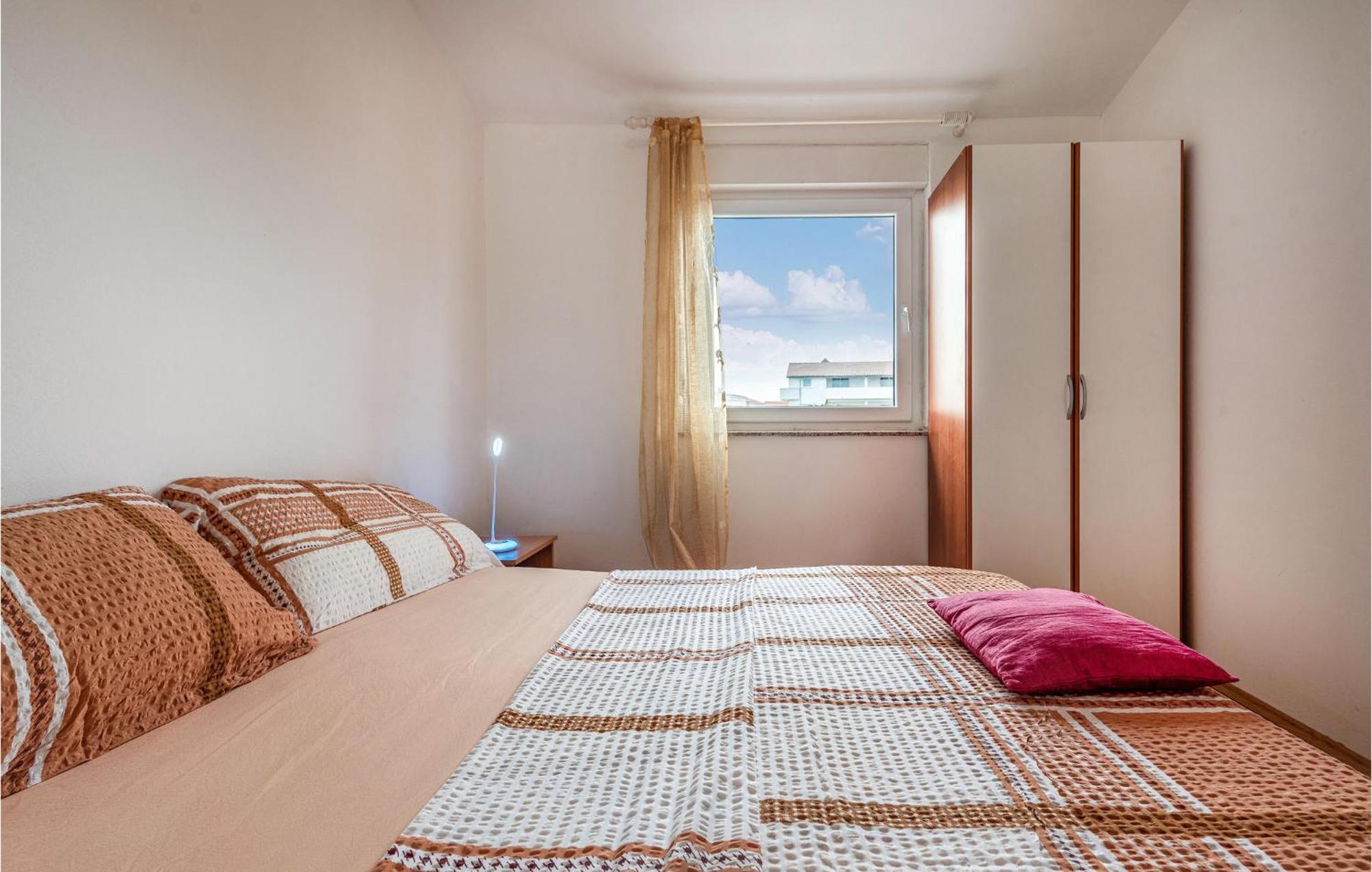 Beautiful Apartment In Vir With Wifi Extérieur photo